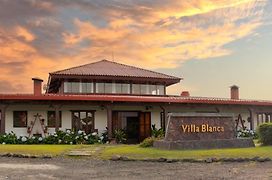 Villa Blanca Cloud Forest Hotel & Retreat