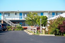 Blue Sea Motor Inn