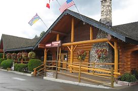 Cariboo Lodge