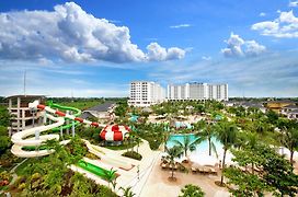 Jpark Island Resort & Waterpark Cebu