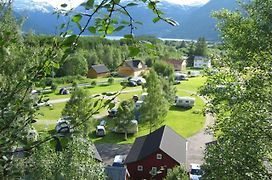 Roldal Hyttegrend & Camping