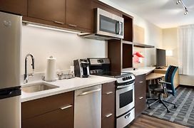 Towneplace Suites By Marriott Milwaukee Grafton