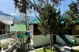 Apple Valley Cottages Lachung