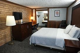 Rittiman Inn And Suites