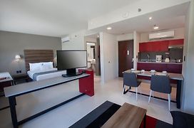 City Express Suites By Marriott Cabo San Lucas