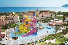 Grecotel Marine Palace & Aqua Park, Lifestyle All In Resort