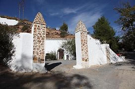 Casas Cueva La Tala