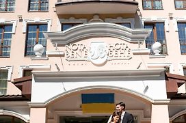 Nota Bene Hotel & Restaurant