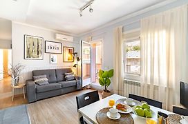 Flaugier Apartment With Terrace