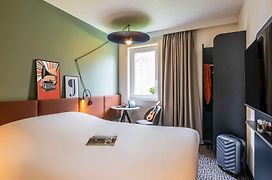 Ibis Nuits Saint Georges