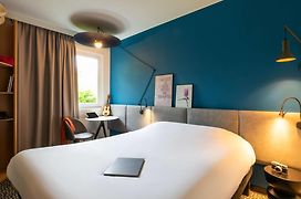 ibis Nuits Saint Georges