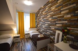Cracow Central Aparthotel