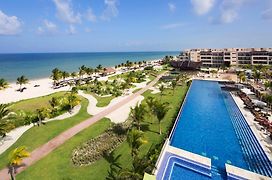 Royalton Riviera Cancun, An Autograph Collection All-Inclusive Resort & Casino (Adults Only)