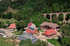 Hotel Hofgut Sternen