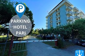 Hotel Pari
