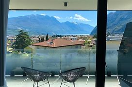 Visioni Lake View Boutique Rooms & Breakfast - Adults Friendly