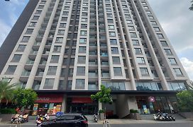 Vinh Hoi Apartments - Luxury Apartment Furnished Suites