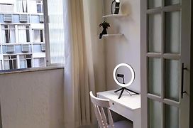 Apartamento Com Home Office Na Av Copacabana 1032 Bom E Barato