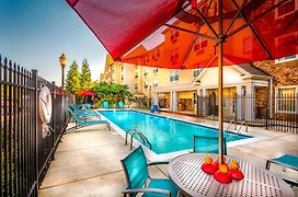 Towneplace Suites By Marriott Baltimore BWI Airport