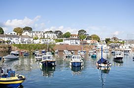 Quayside View - Luxury Apartment On Paignton Harbour