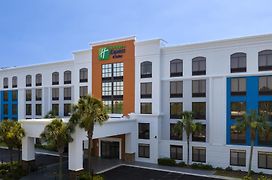 Holiday Inn Express & Suites Jacksonville South East - Medical Center Area, An Ihg Hotel