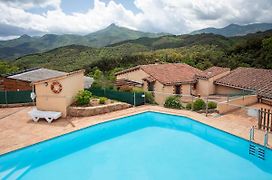 Alojamiento con jardín, barbacoa, piscina en pleno Montseny