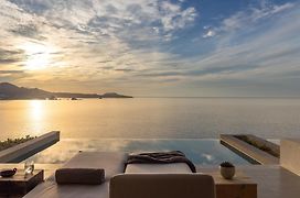Domes White Coast Milos, Adults Only - Small Luxury Hotels Of The World