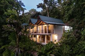 ECOTICA Boutique Hotel (Adults Only)