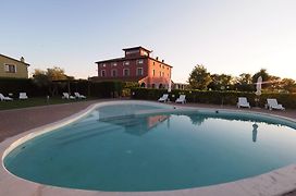 Resort Il Casale Bolgherese - By Bolgheri Holiday