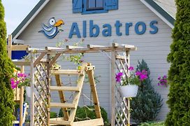 Domki Letniskowe Albatros