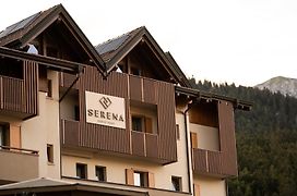 Family Hotel Serena