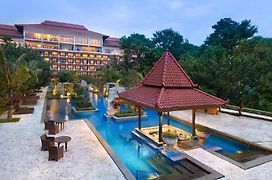 Sheraton Mustika Yogyakarta Resort&Spa - CHSE Certified