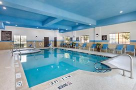 Best Western Plus Mansfield Inn And Suites