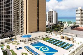 Hilton Waikiki Beach Resort & Spa