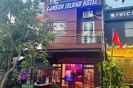 Con Son Island Hotel