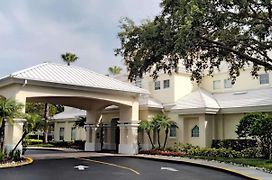 Hilton Vacation Club Cypress Pointe Orlando