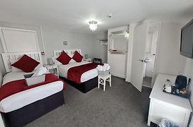 Clifton Villa - Southport