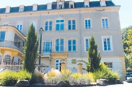 Grand Hotel De Bourbon-Lancy - Logis - Restaurant Et Spa