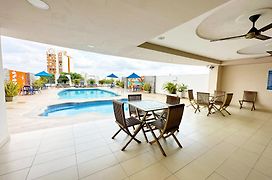 Howard Johnson By Wyndham Barranquilla Versalles