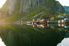 Reinefjorden Sjohus