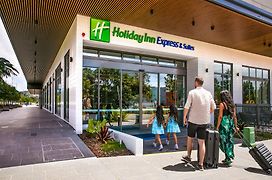 Holiday Inn Express & Suites Sunshine Coast, An Ihg Hotel