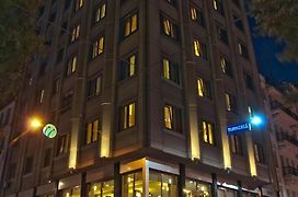 Riva Hotel Taksim