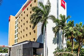 Ibis Merida