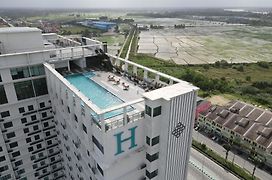 H Elite Design Hotel