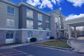 Holiday Inn Express Hotel & Suites Idaho Falls, An Ihg Hotel