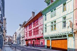 Brit Hotel Comtes De Champagne - Troyes Centre Historique