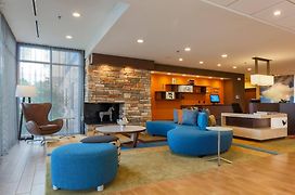 Fairfield Inn & Suites By Marriott Alexandria