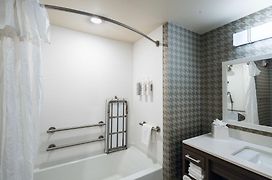 Home2 Suites By Hilton Dayton Centerville