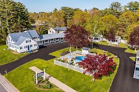 The Beaches Guestrooms And Cottages