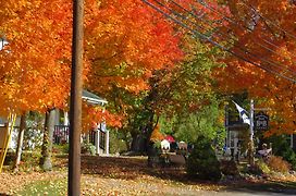 Farmhouse Inn B&B